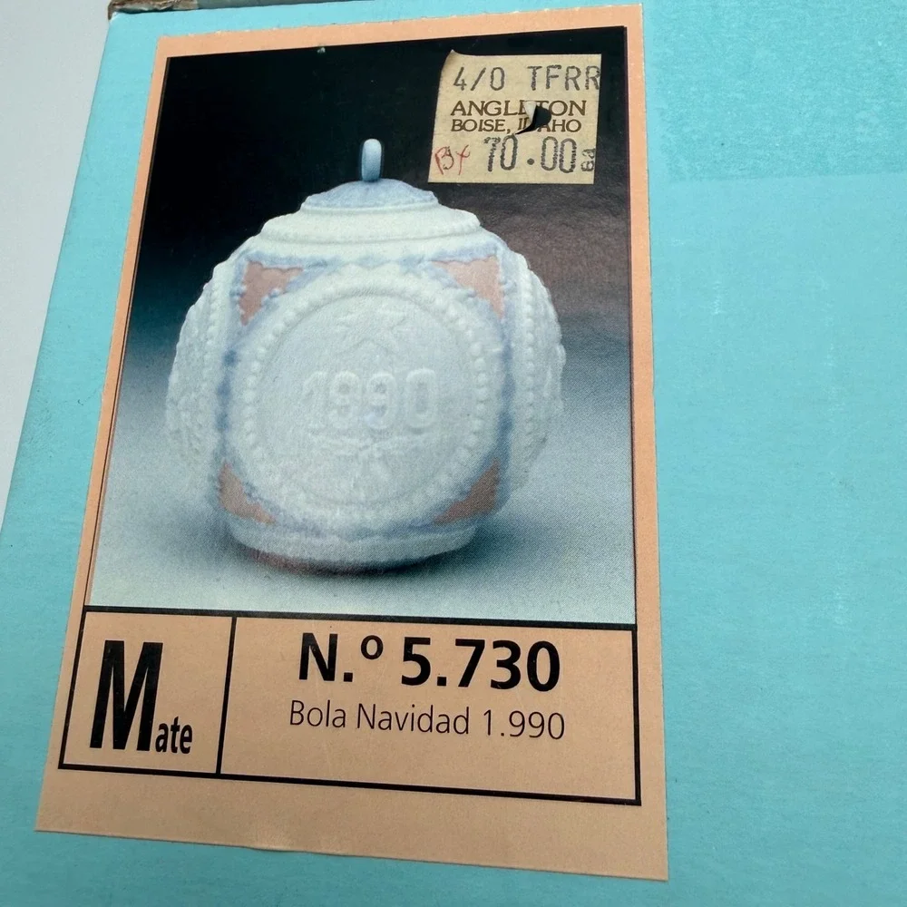 Vintage Lladro 1990 Ornament Ball‎ Porcelain White Blue Christmas Spain w Ribbon